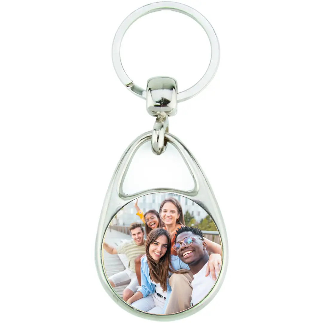 Schlüsselanhänger aus Metall als Geschenk für Familie und Freunde Schlüsselanhänger aus Metall als Geschenk für Familie und Freunde