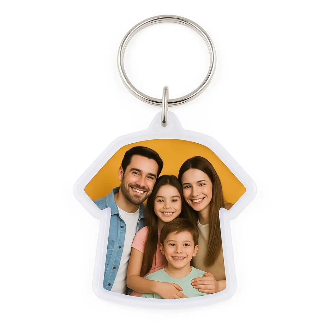 Schlüsselanhänger in T-Shirtform als Geschenk für Familie und Freunde Schlüsselanhänger in T-Shirtform als Geschenk für Familie und Freunde