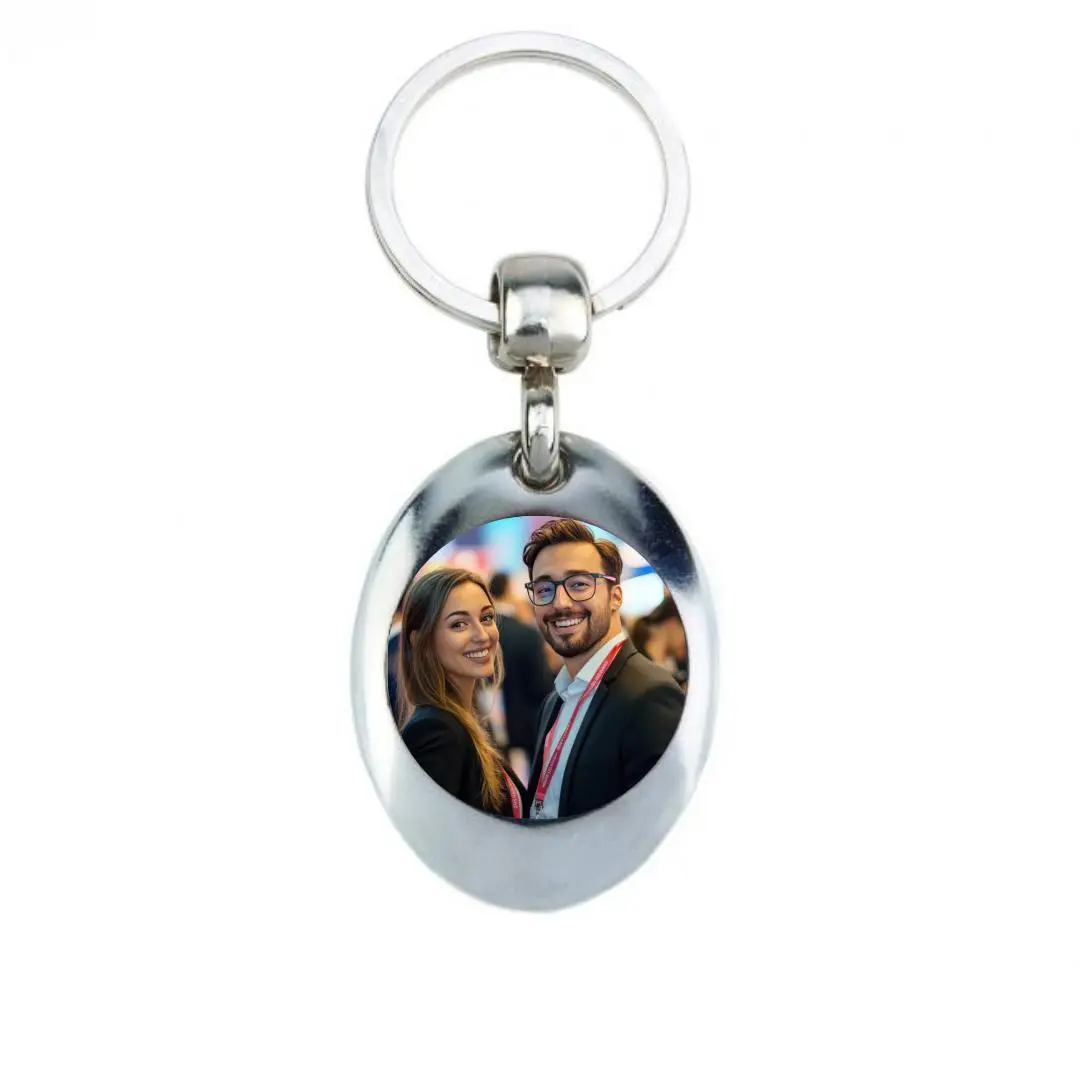 Ovaler Schlüsselanhänger aus Metall als Geschenk für Familie und Freunde Ovaler Schlüsselanhänger aus Metall als Geschenk für Familie und Freunde