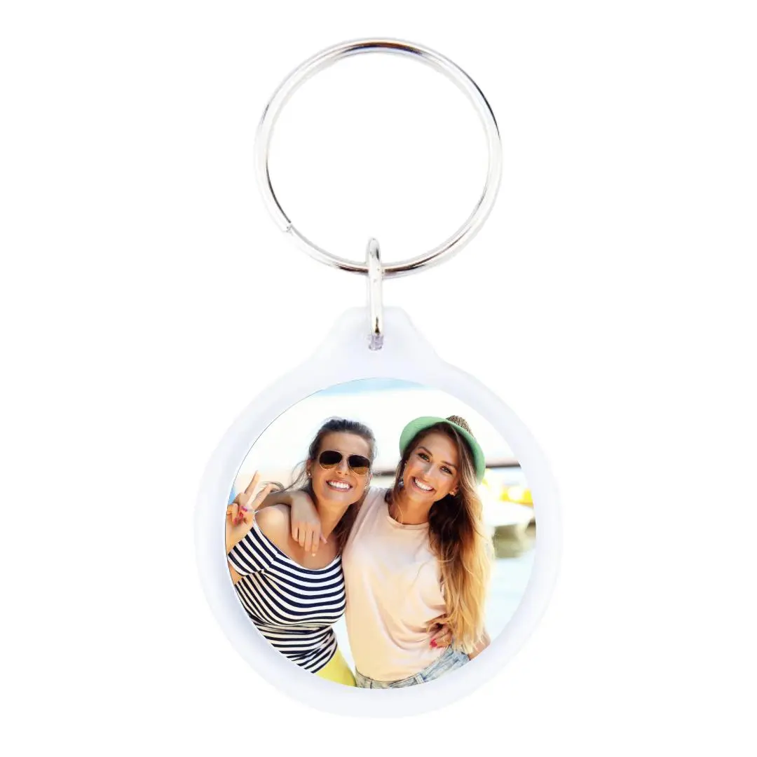 Runder Schlüsselanhänger aus Kunststoff als Geschenk für Familie und Freunde Runder Schlüsselanhänger aus Kunststoff als Geschenk für Familie und Freunde
