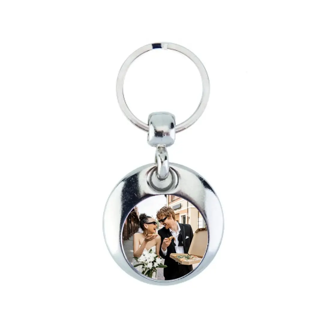 Hochzeitsschlüsselanhängermit 2 Fotos aus Metall als Gastgeschenk